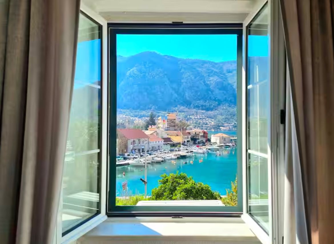 Продаж - Квартира Kotor, Stari Grad Kotor