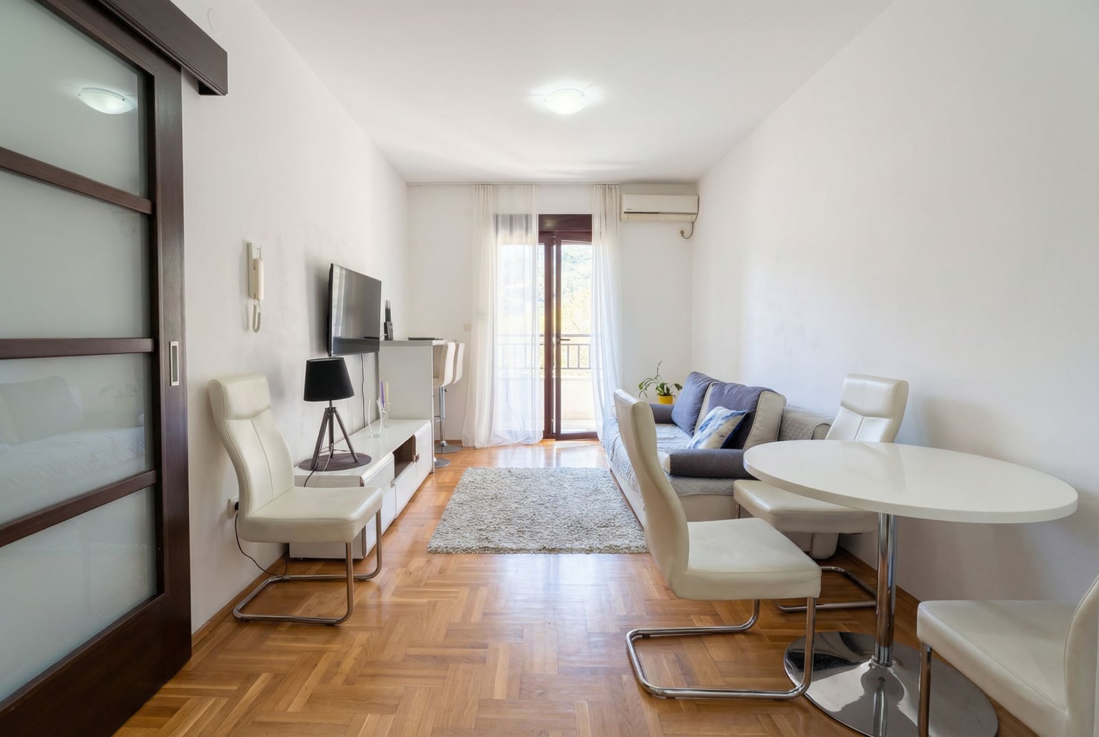 Sale - Apartment Budva, Ostalo