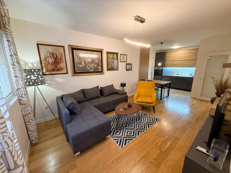 Rent - Apartment Podgorica, Central Point