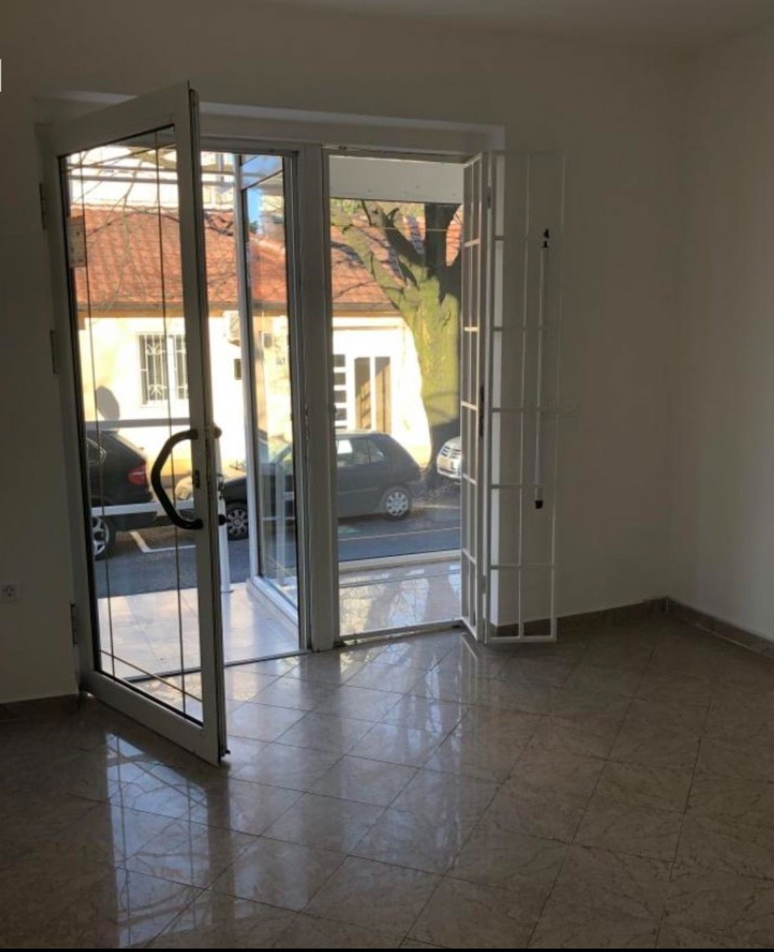 Rent - Office space Podgorica, Centar