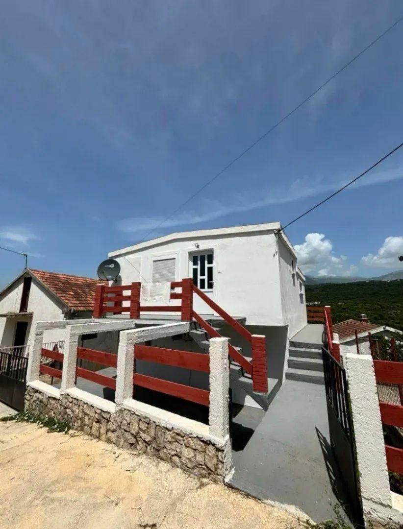 Satılık - Ev Bar, Utjeha