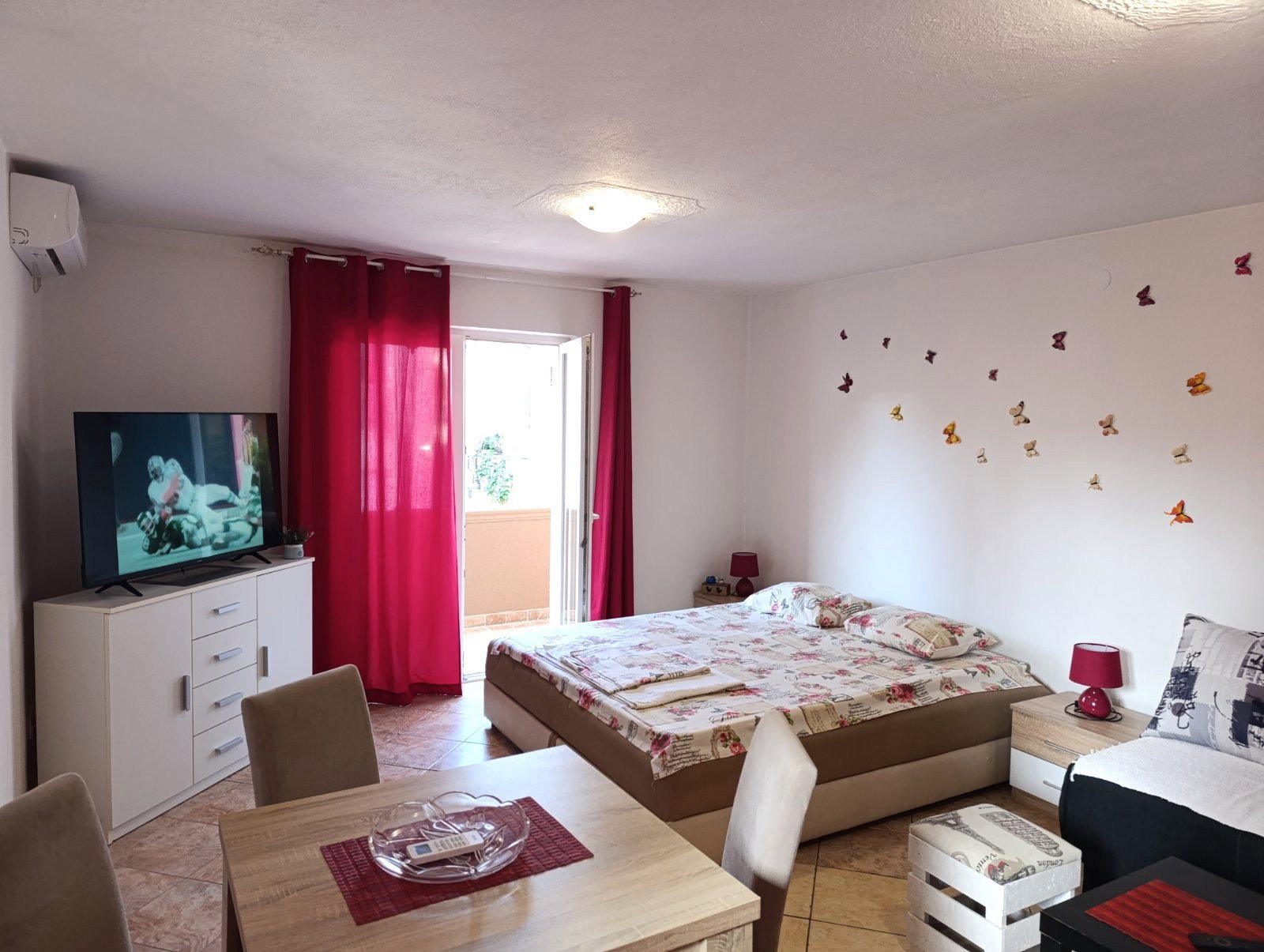 Rent - Apartment Tivat, Kalimanj