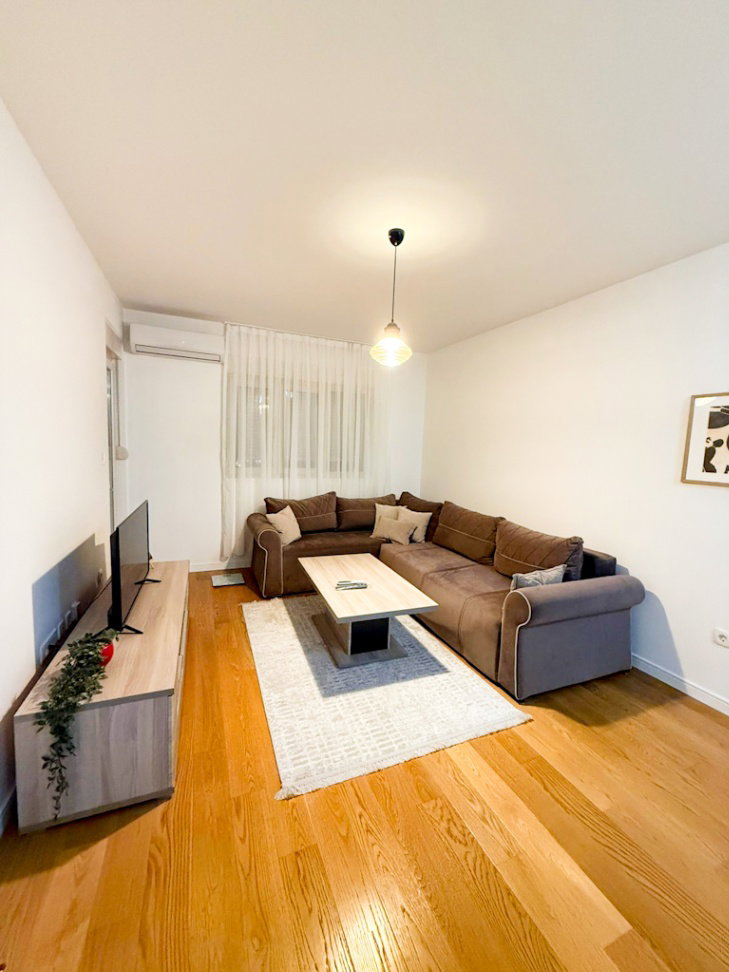 Оренда - Квартира Podgorica, Central Point