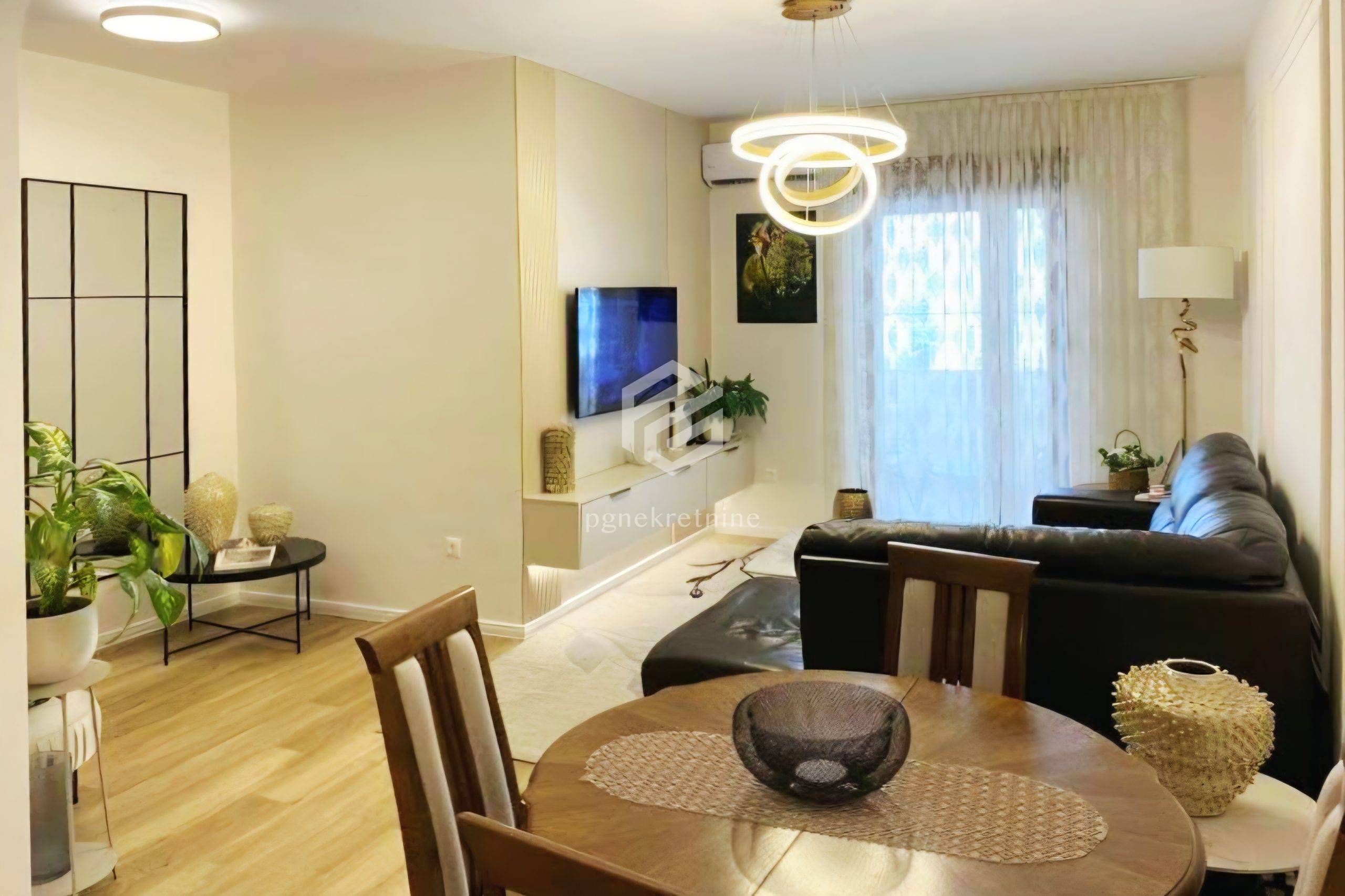 Продаж - Квартира Podgorica, Podgorica