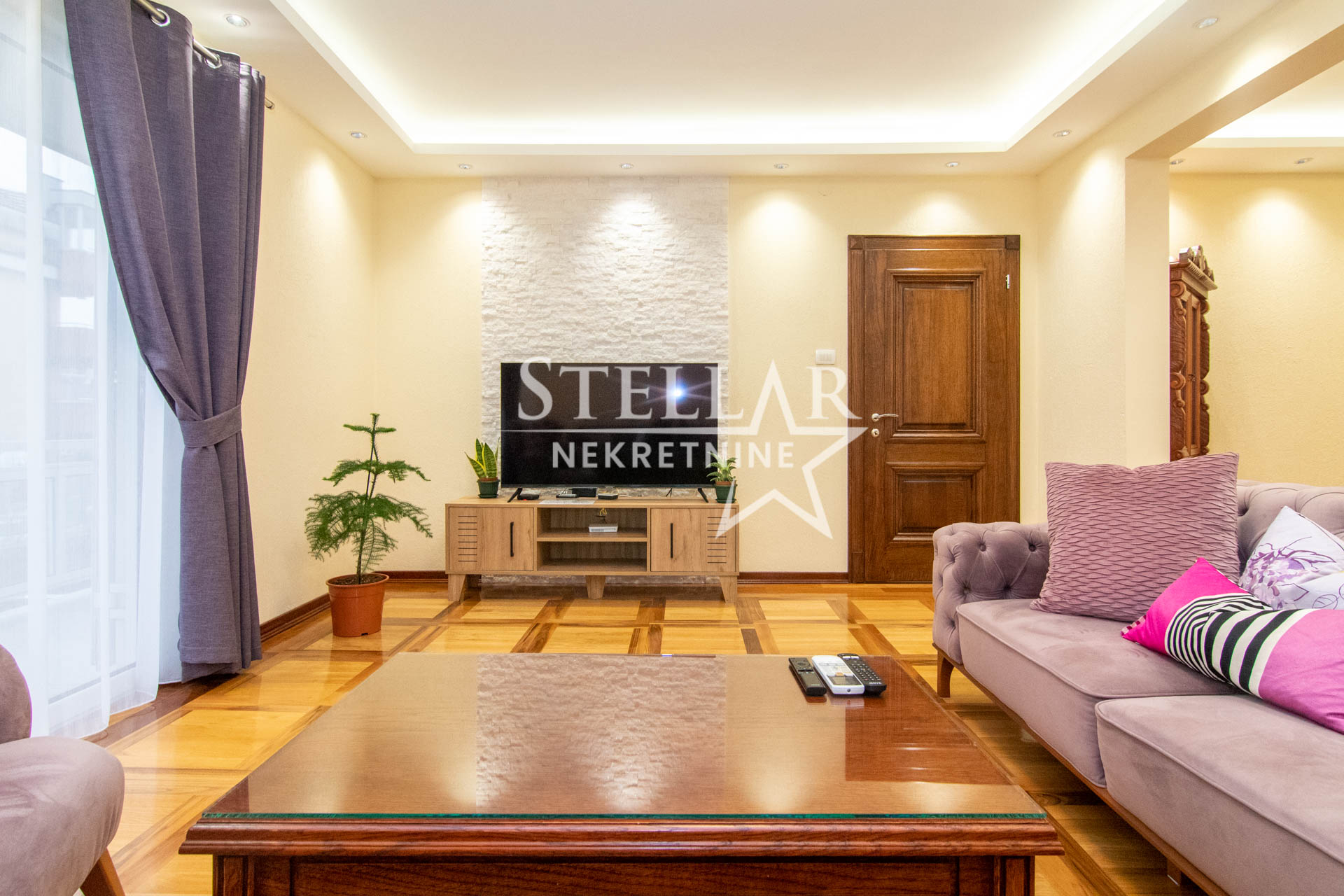 Продаж - Квартира Podgorica, Stari Aerodrom