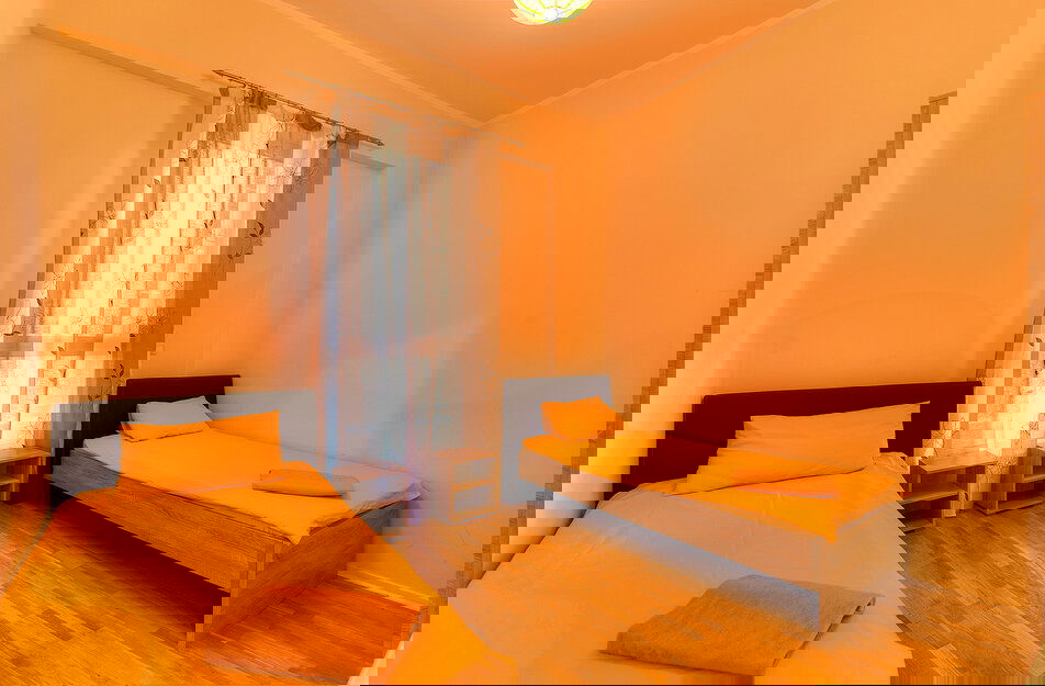 bfbd9c09-215a-4242-b99e-1484d5f4752d.jpg