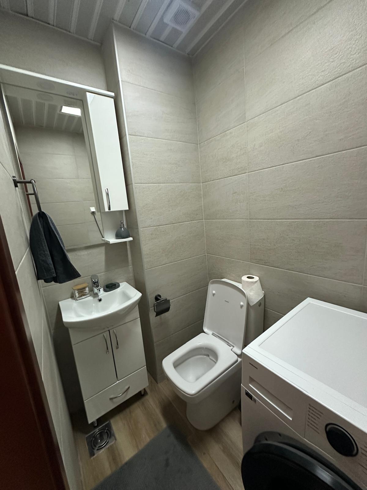 bfddac4a-011d-40d4-86bb-53004edb293f.jpg