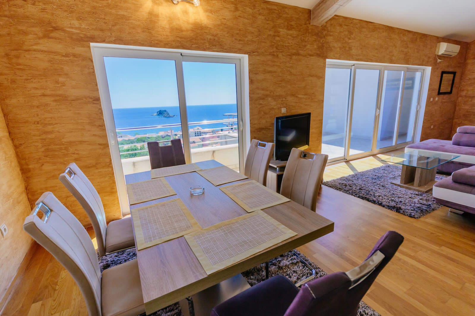 Prodaja - Stan Budva, Petrovac