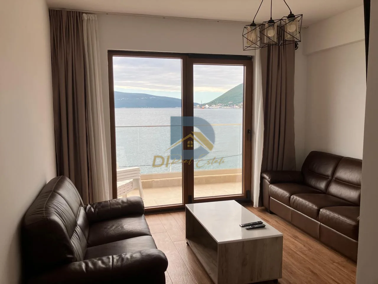 Izdavanje - Stan Tivat, Opatovo