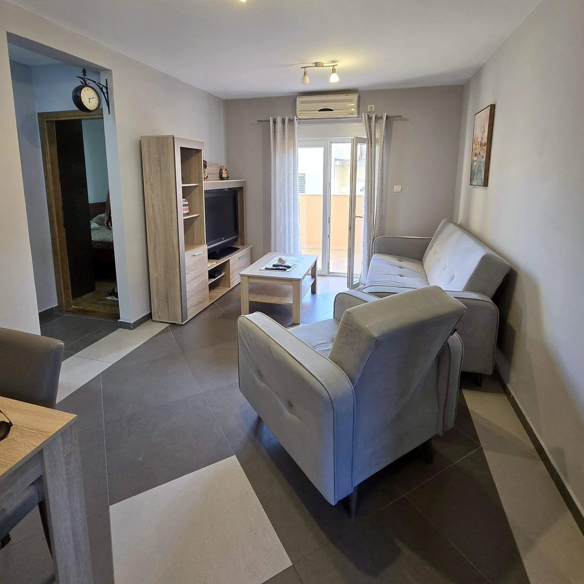 Продажа - Квартира Tivat, Kalimanj