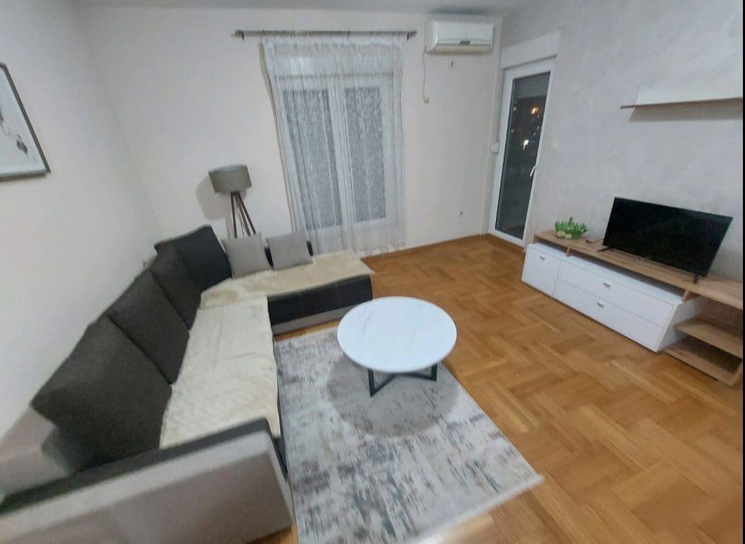 Rent - Apartment Podgorica, Pobrežje
