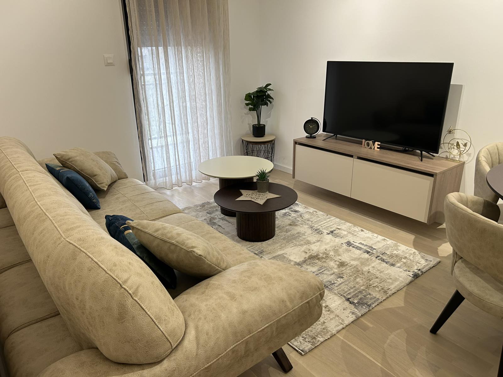 Rent - Apartment Podgorica, Tološi