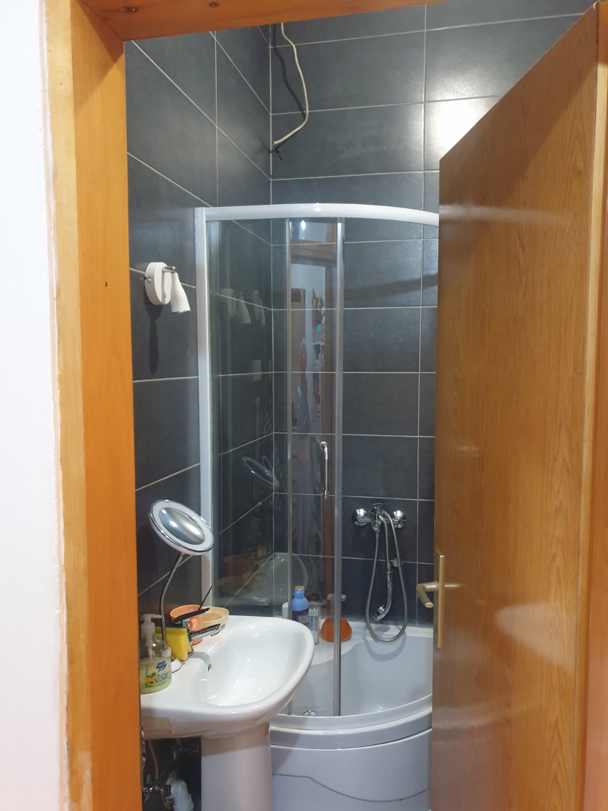 c2f963ec-c631-4fed-b442-a13d82bb10b8.jpg
