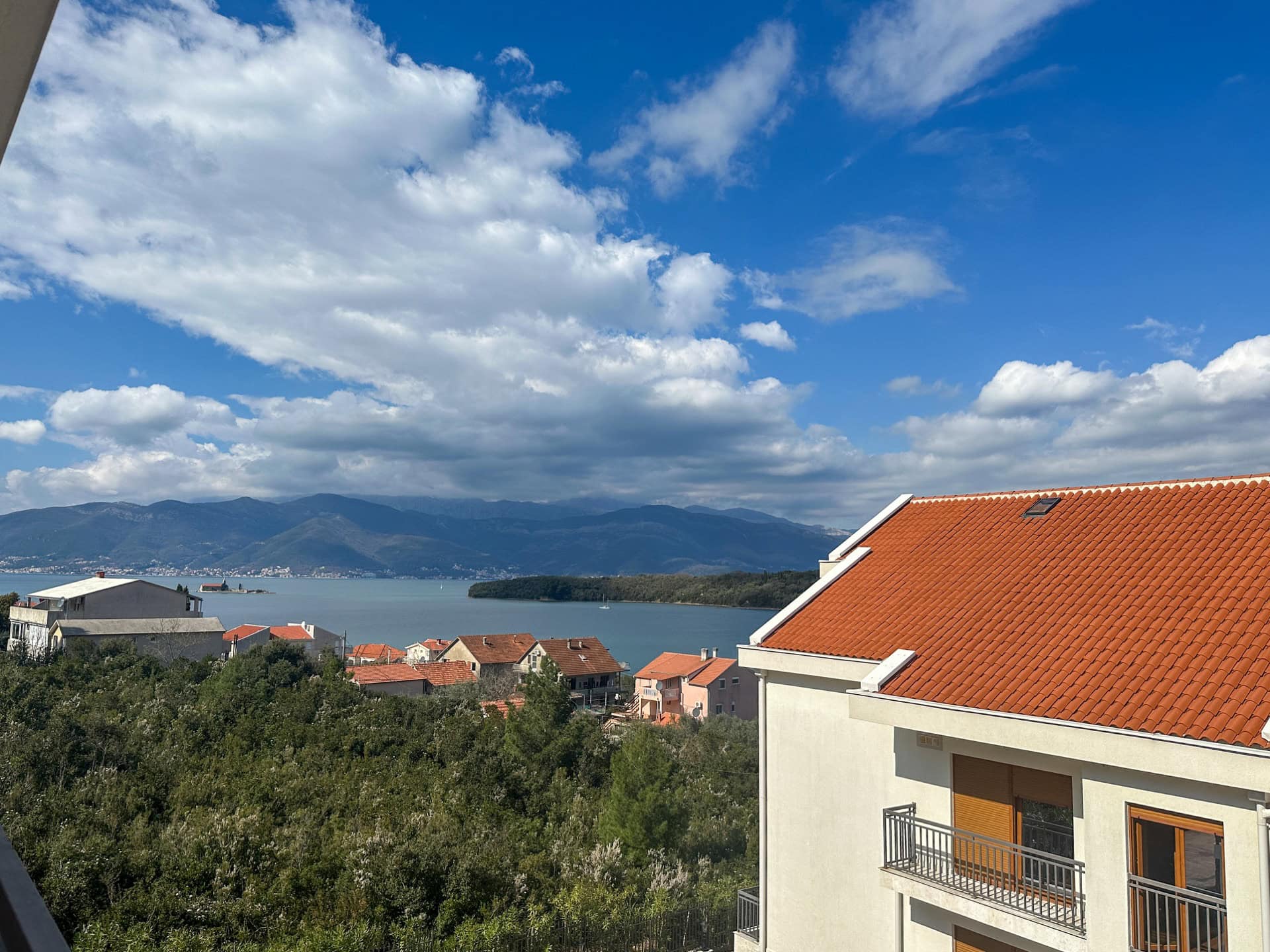 Продажа - Квартира Tivat, Krašići