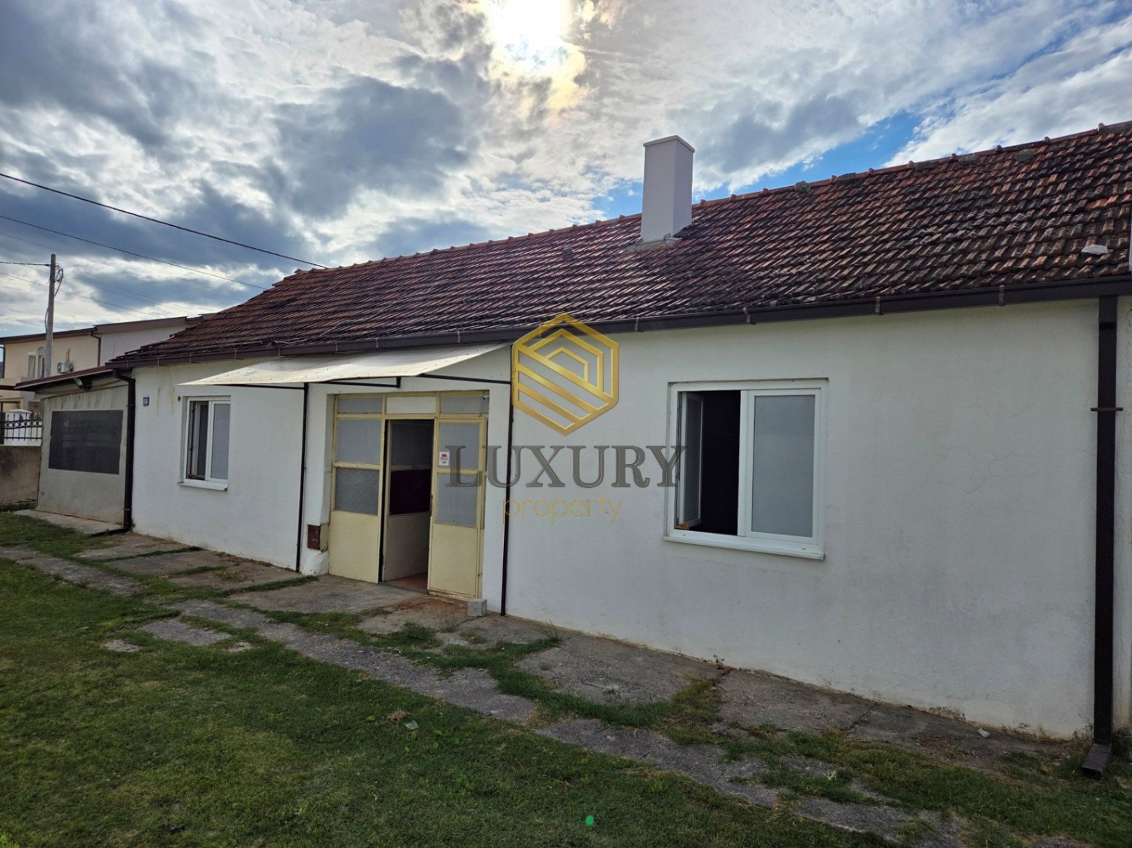 Оренда - Будинок Podgorica, Gornja Gorica