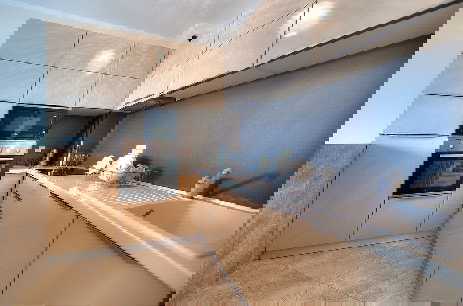 c3d2cfb2-29b1-43d7-af98-92fb0eed822e.jpg