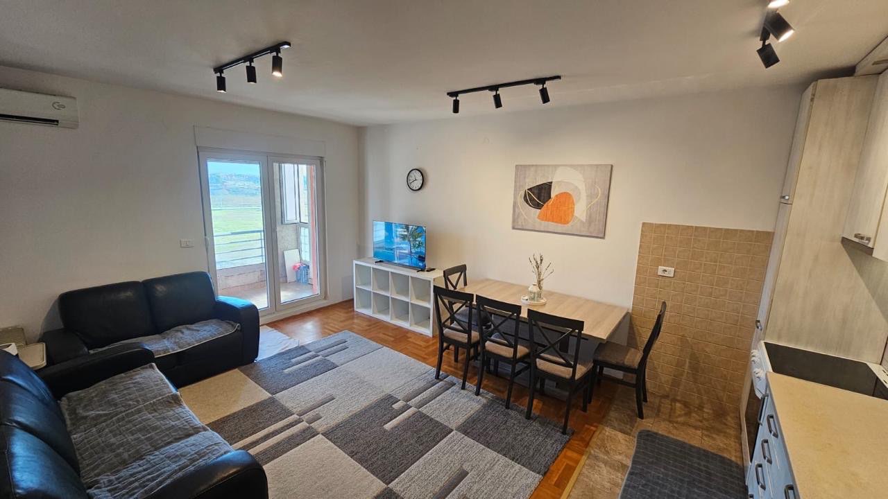 Sale - Apartment Podgorica, Stari Aerodrom