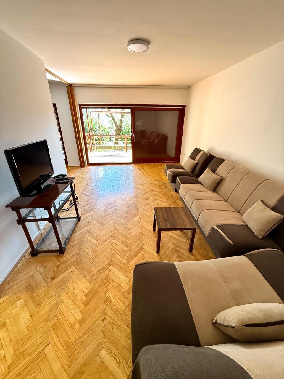 Продаж - Квартира Podgorica, Momišići