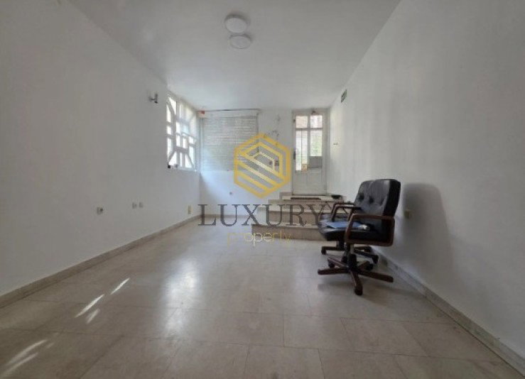 Аренда - Офисное помещение Podgorica, Centar