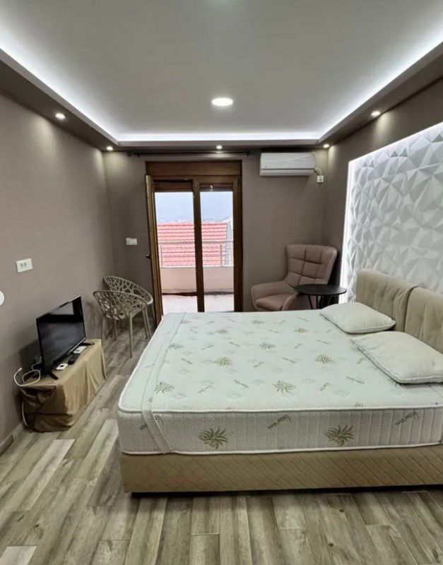 Sale - Apartment Herceg Novi, Topla