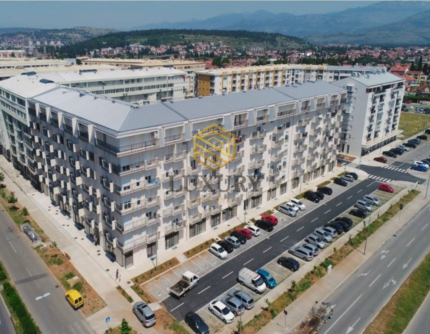 Продаж - Квартира Podgorica, Stari Aerodrom