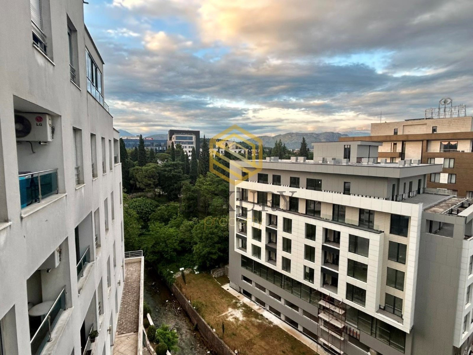 Slika nekretnine 16