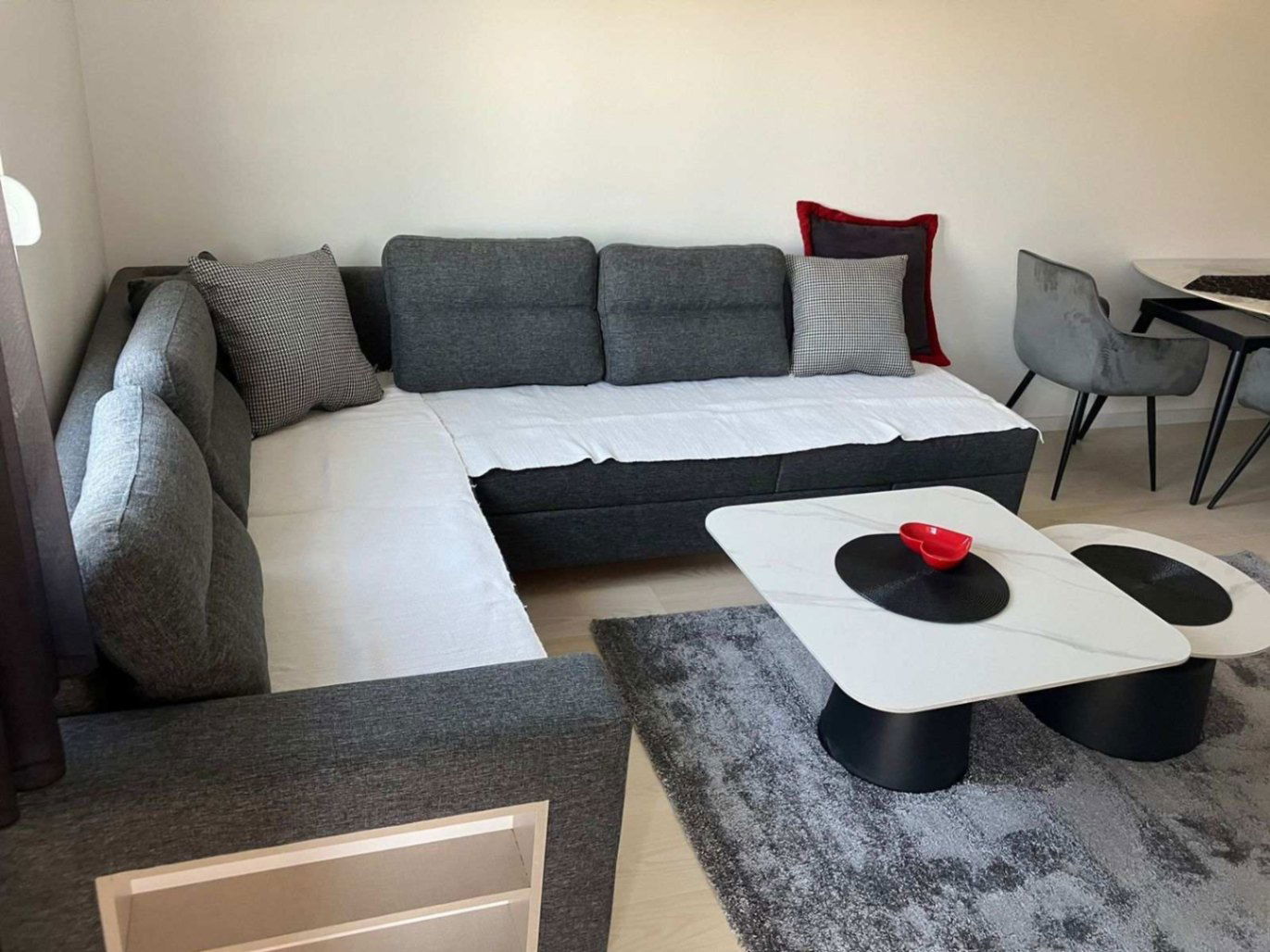 Izdavanje - Stan Podgorica, Zabjelo