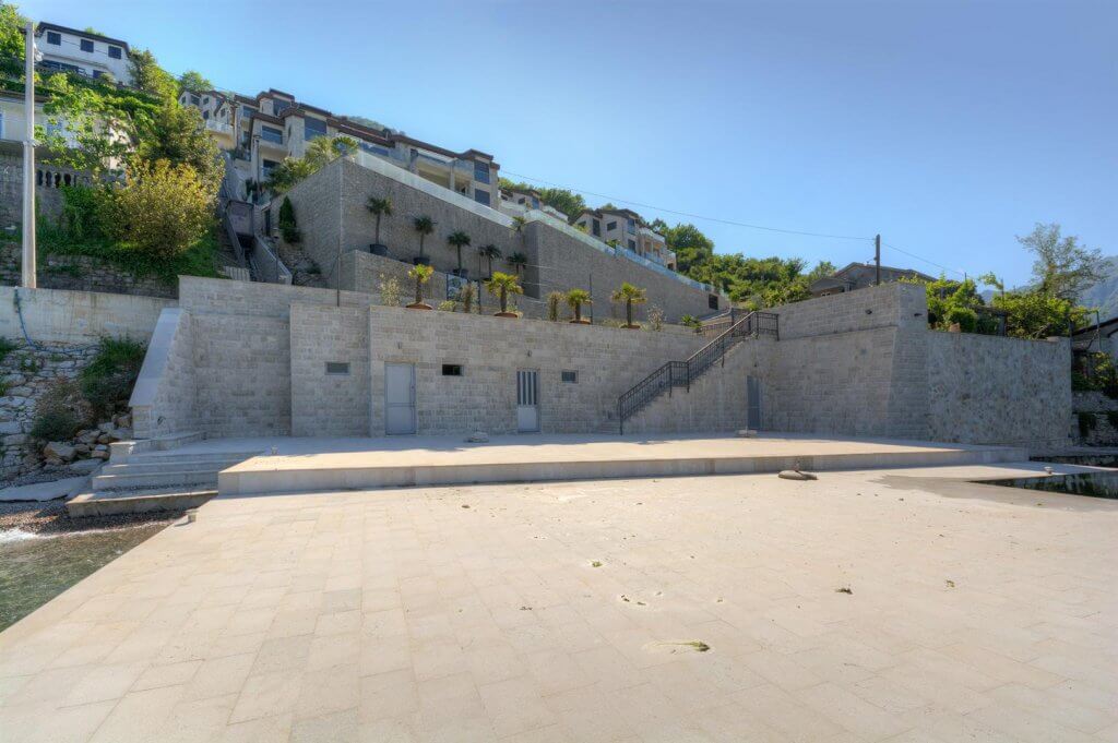 Prodaja - Stan Kotor, Kostanjica