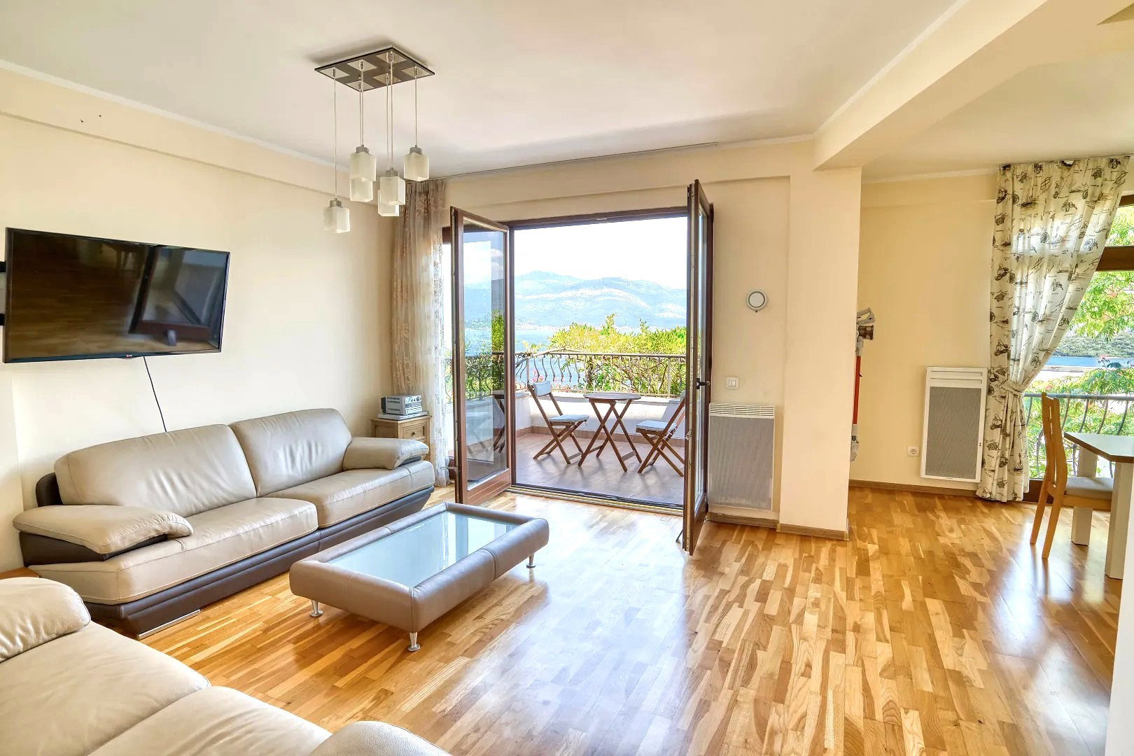 Продаж - Будинок Tivat, Bogišići