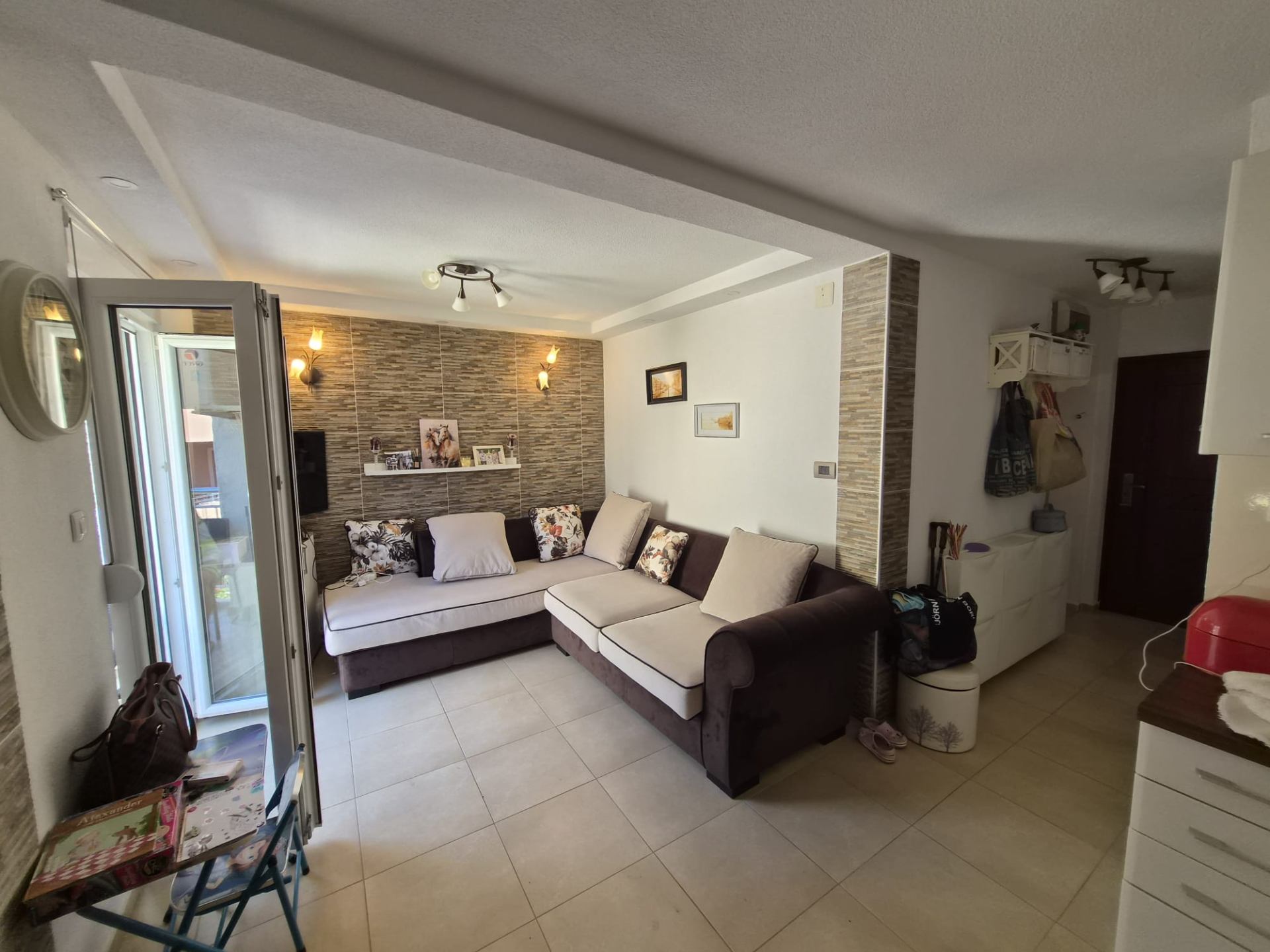 Kiralık - Daire Budva, Bijeli Do