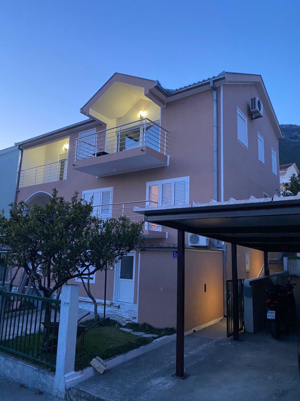 Sale - House Herceg Novi, Đenovići