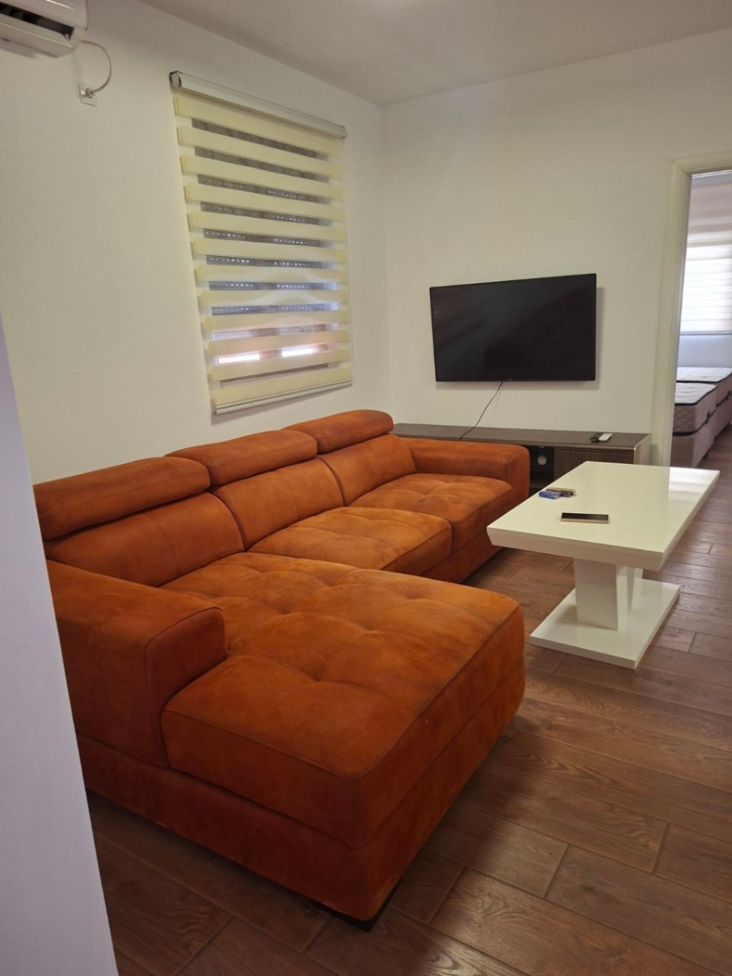 Rent - Apartment Budva, Podmaine