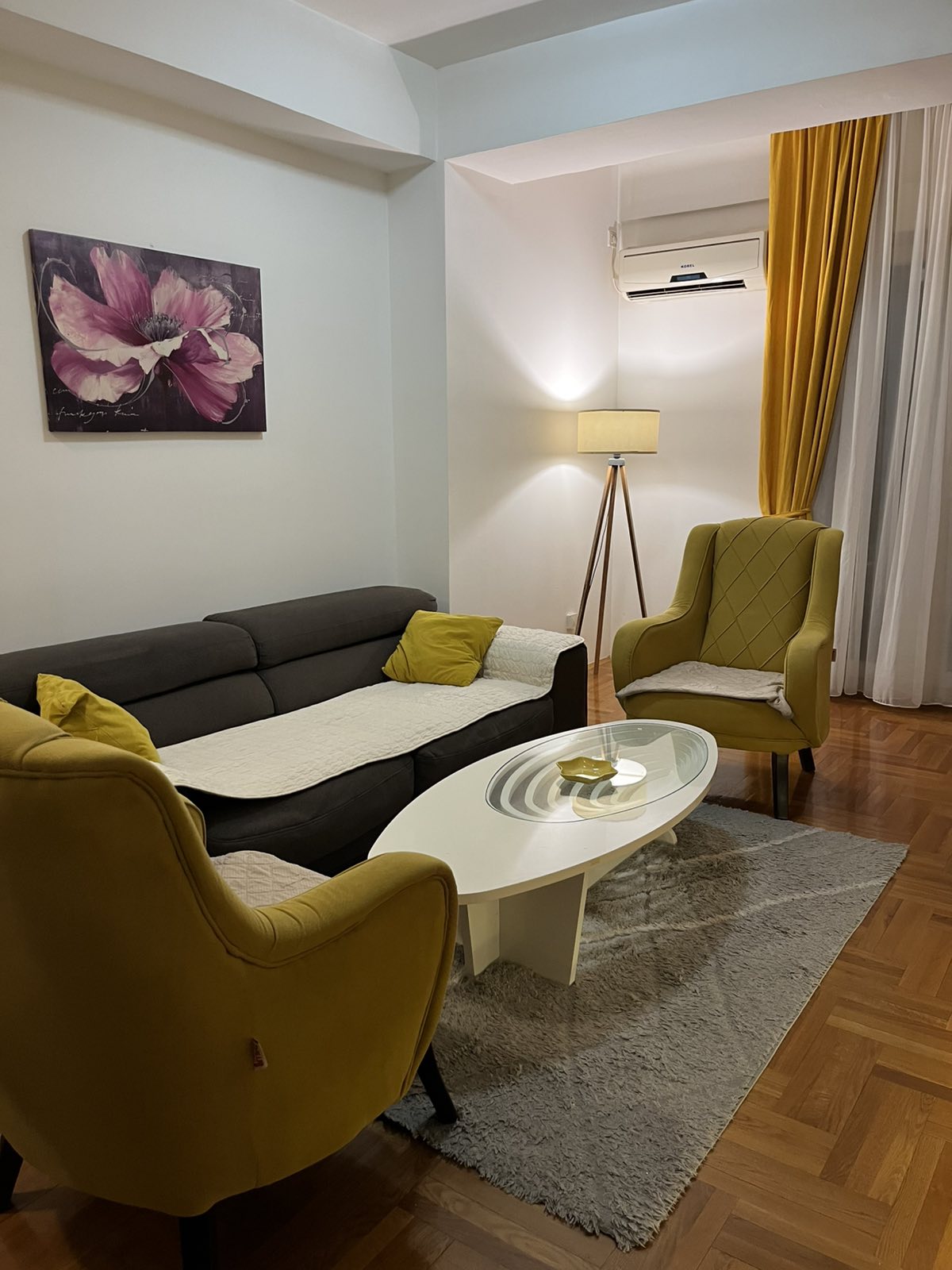 Оренда - Квартира Podgorica, City Kvart