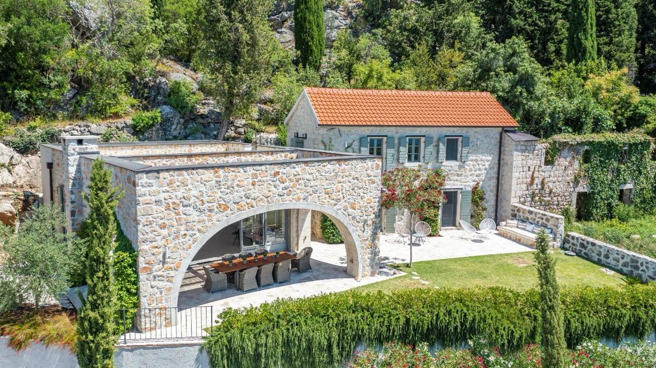 Sale - House Herceg Novi, Ostalo