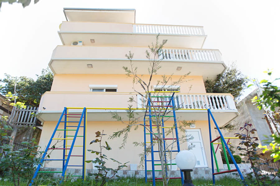 Sale - House Bar, Utjeha