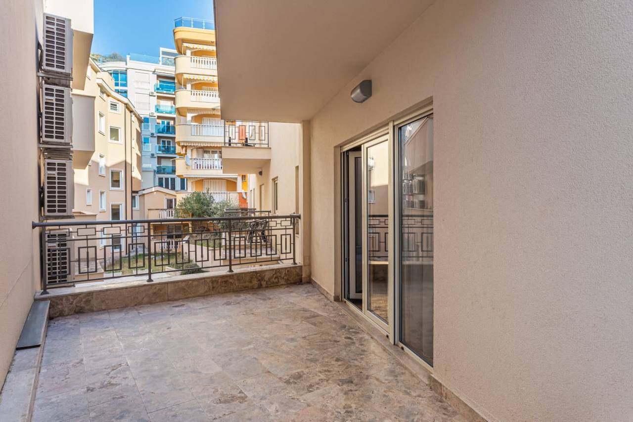 Продажа - Квартира Kotor, Prčanj