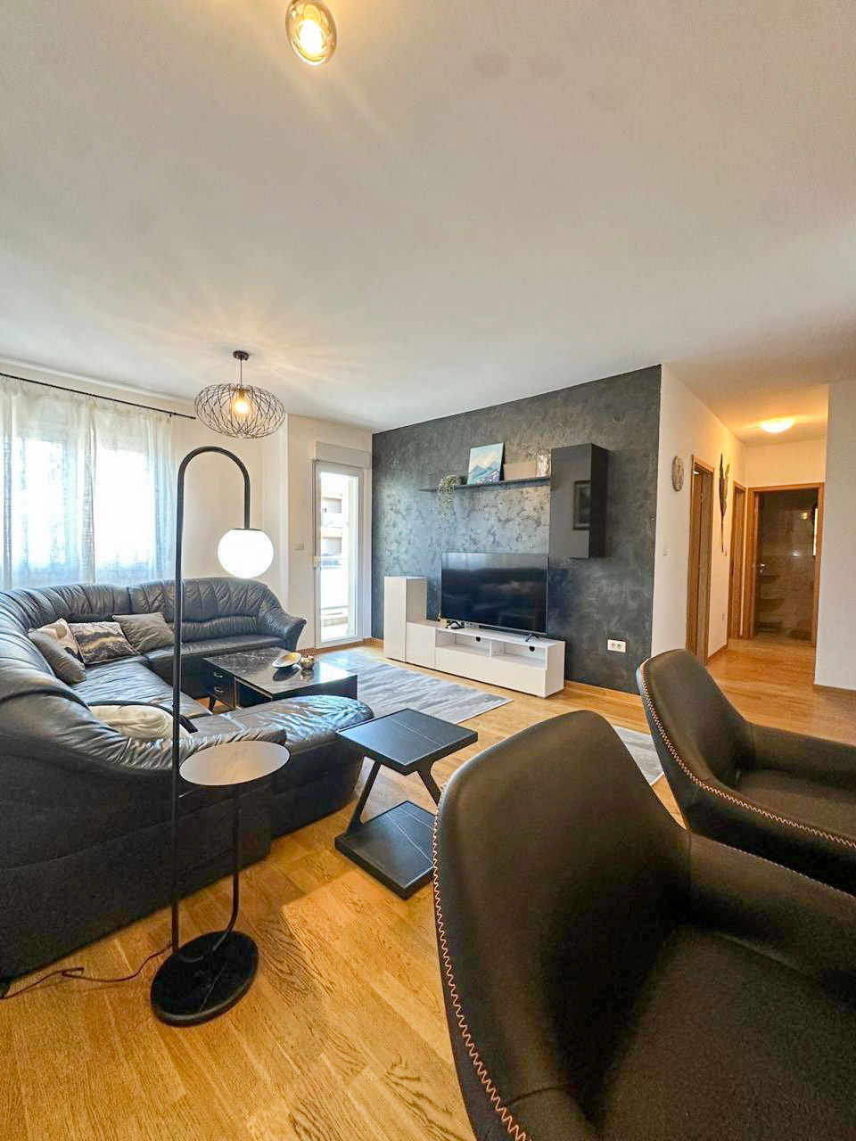 Оренда - Квартира Podgorica, City Kvart