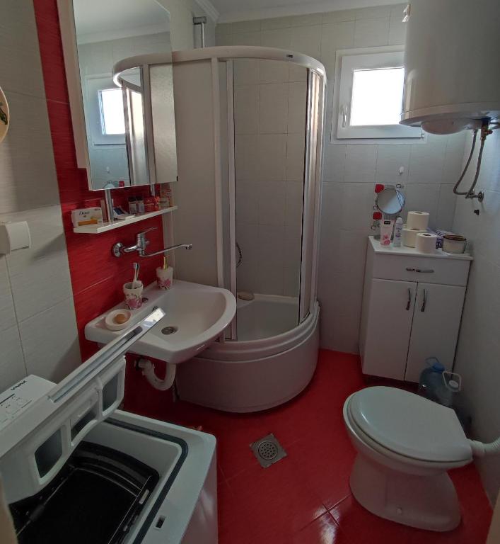 cc28d7d4-a0b0-42ea-b175-78d1cb171754.jpg