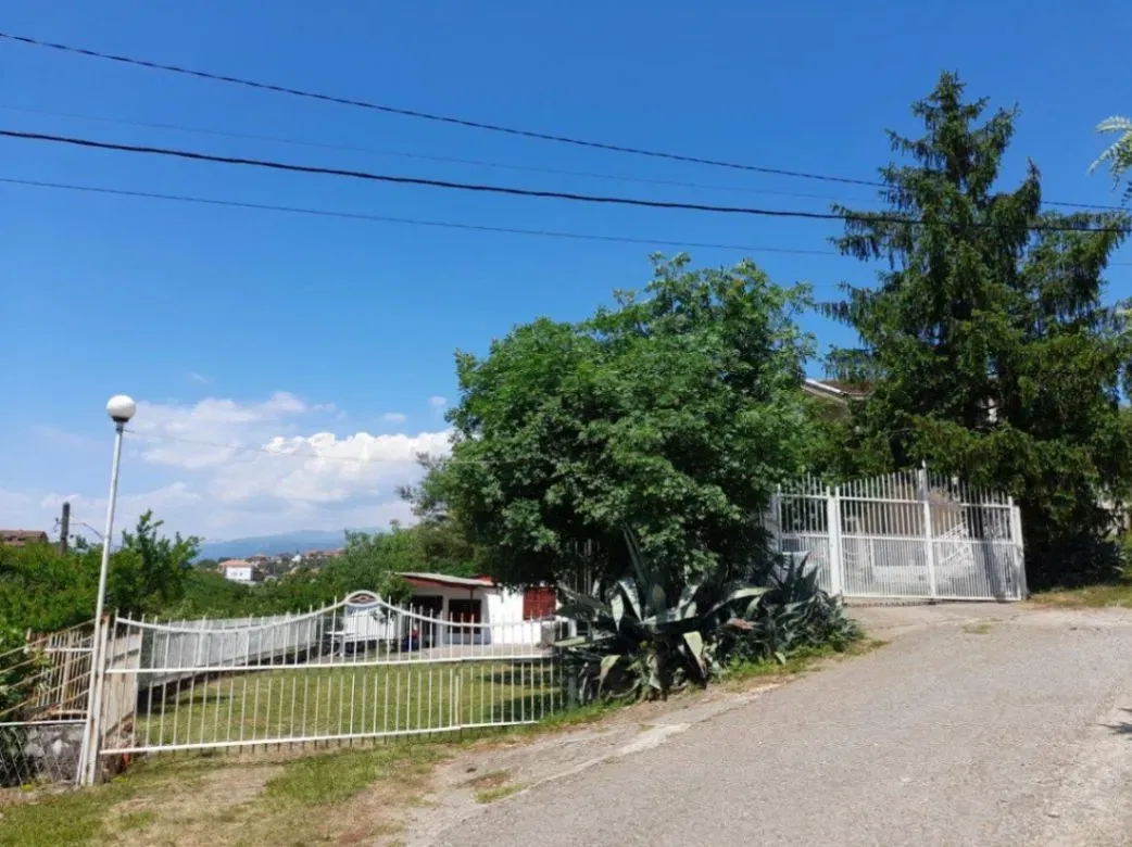 ccd1b6ad-0027-4694-8656-02a45d0c35f2.webp