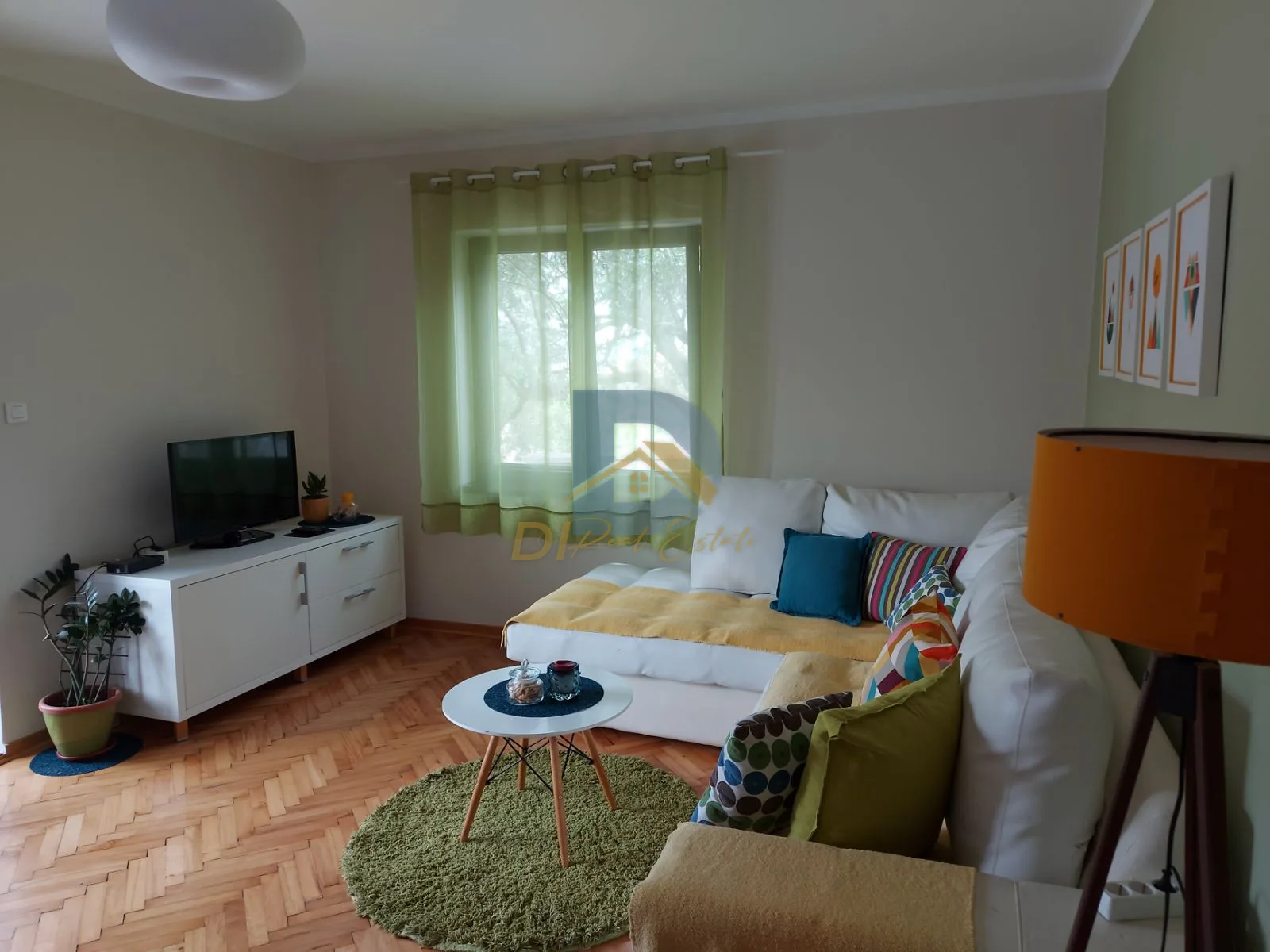Rent - Apartment Tivat, Kava