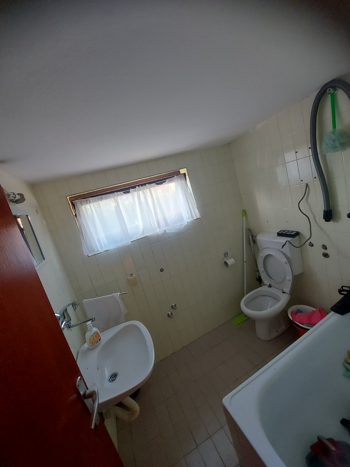 cdabb94d-c7f9-4571-81cc-d140dad2a603.jpg