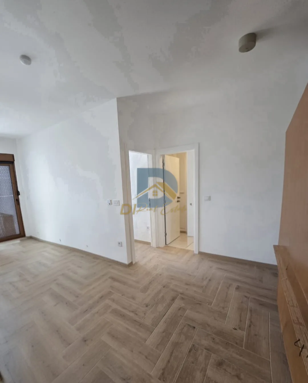 Продажа - Квартира Tivat, Kava