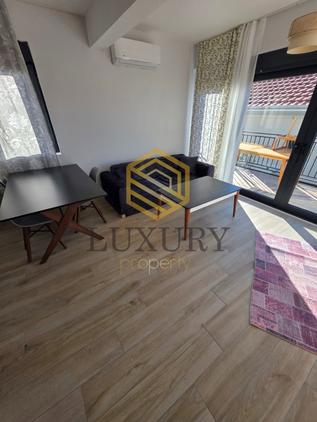 Sale - Apartment Tivat, Kava