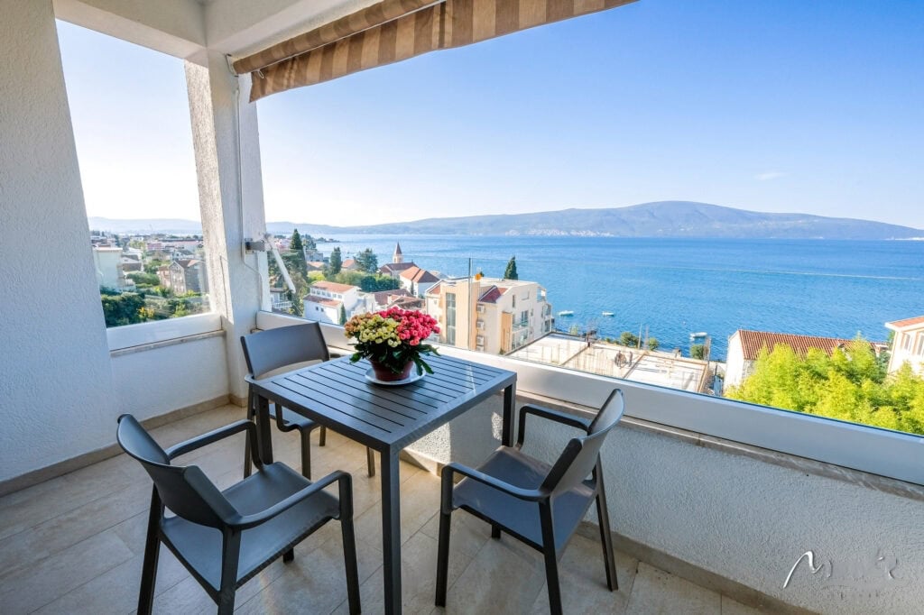 Sale - Apartment Tivat, Tivat