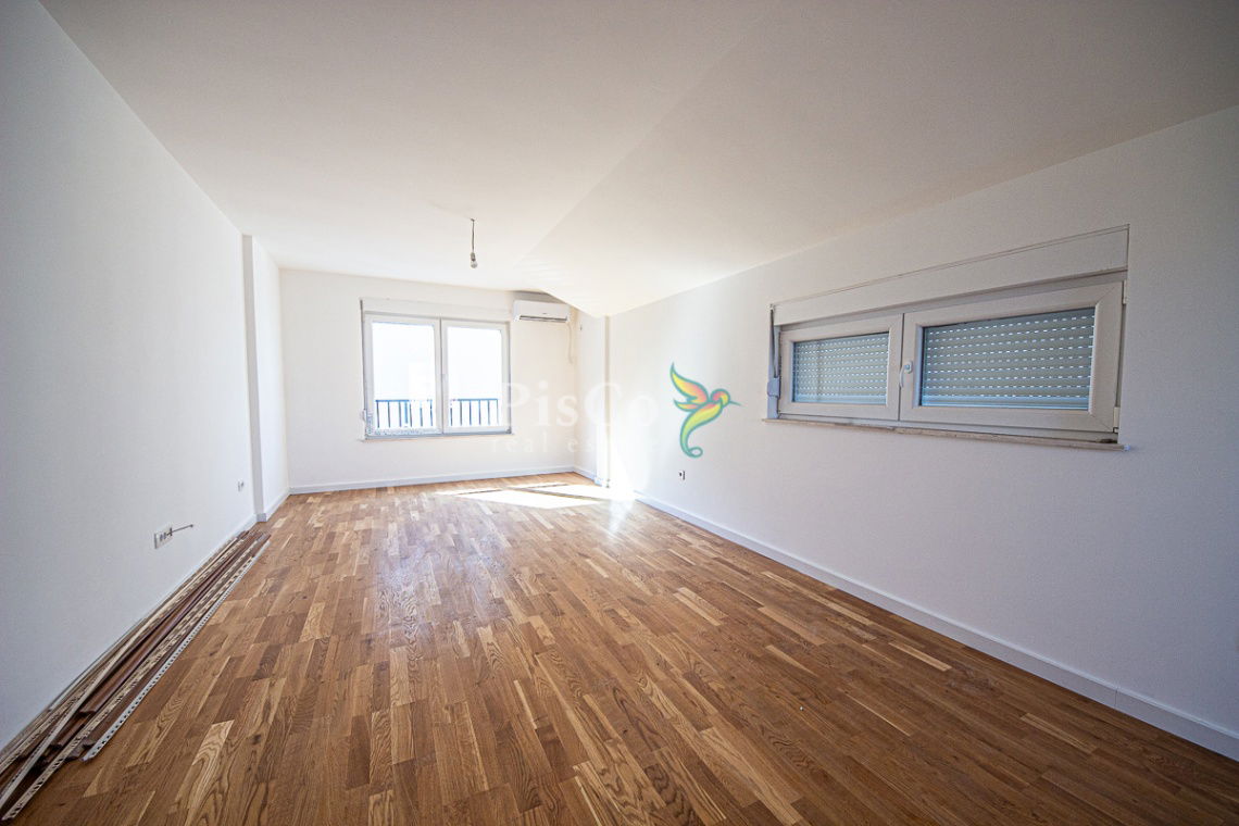 Продажа - Квартира Podgorica, Ljubović