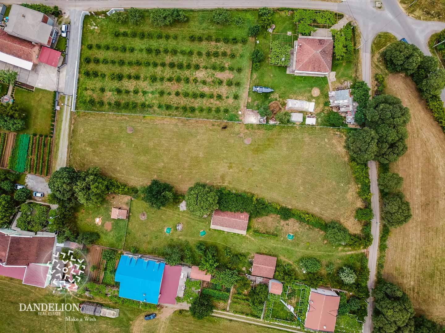 Продаж - Будинок Podgorica, Donja Gorica