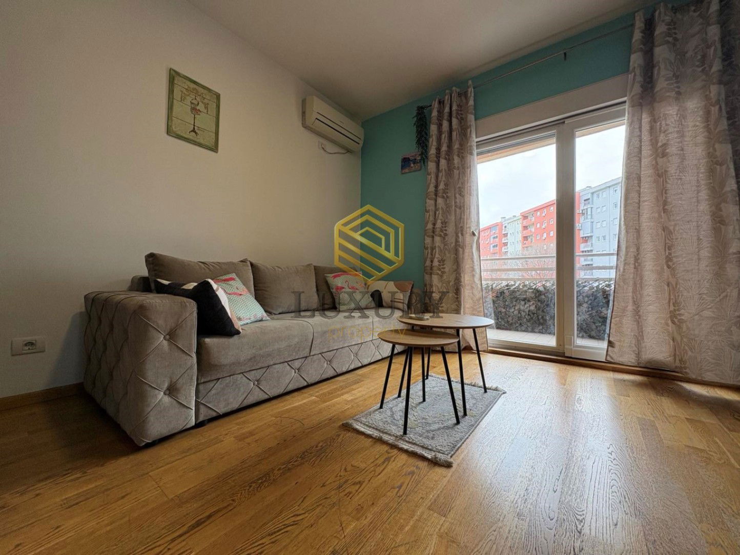 Оренда - Квартира Podgorica, City Kvart