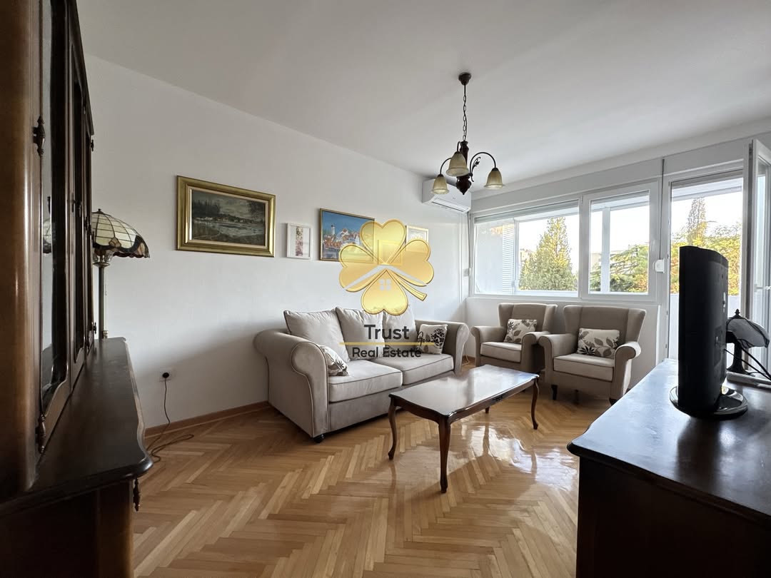 Оренда - Квартира Podgorica, Gintaš