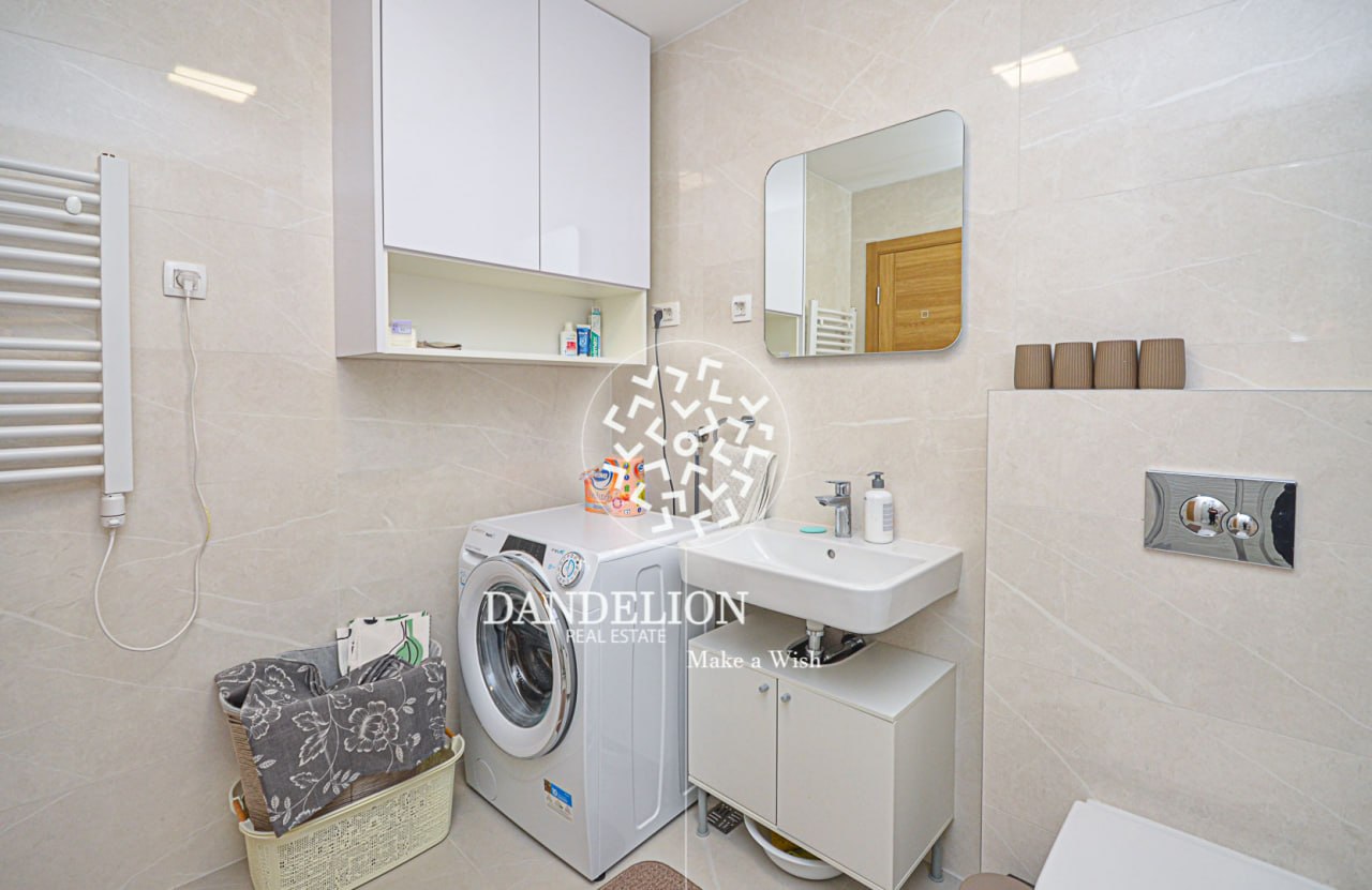 d12a9efb-182b-42ae-90ce-0a98193dd92f.jpg