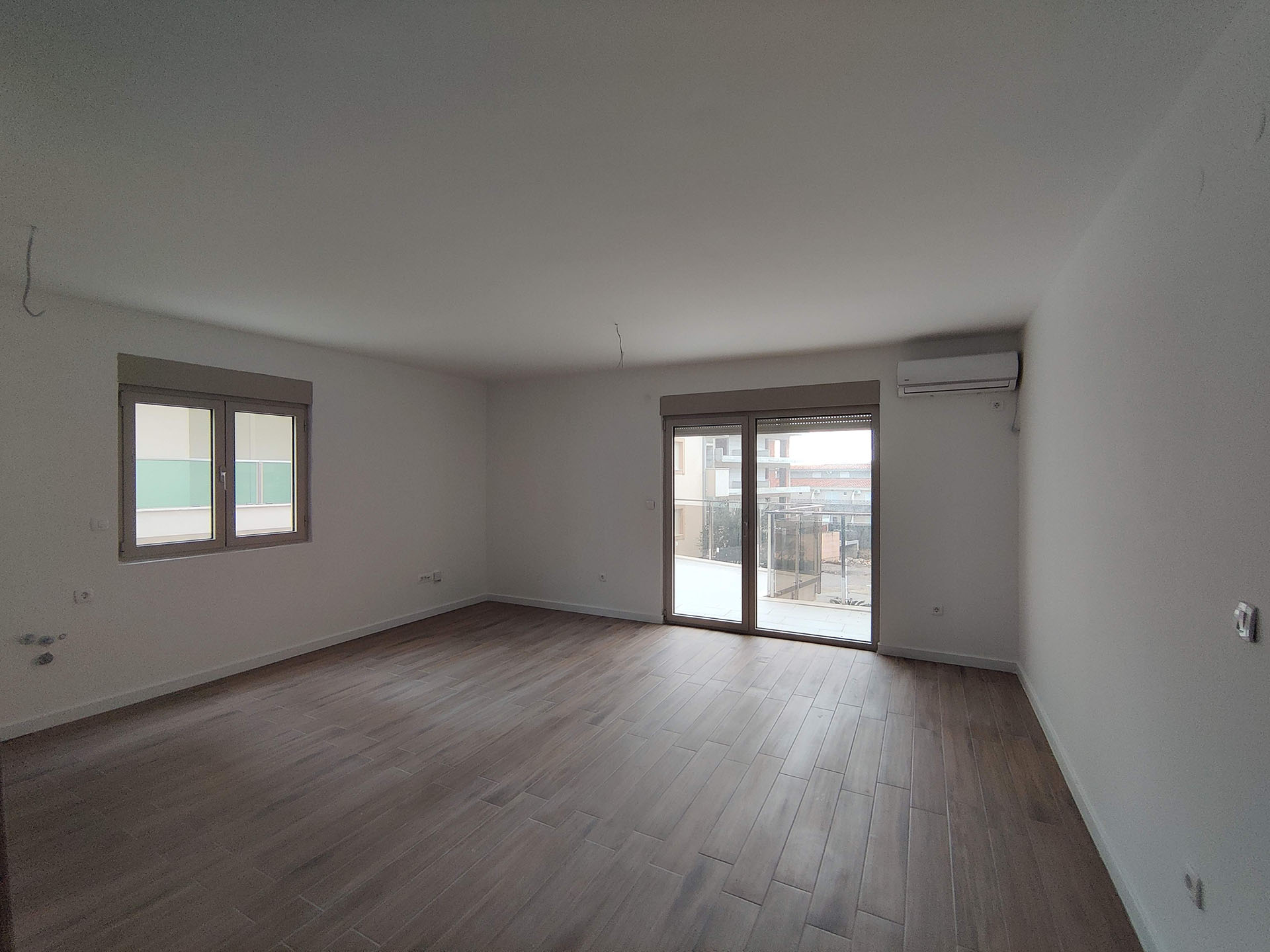 Продажа - Квартира Budva, Bečići